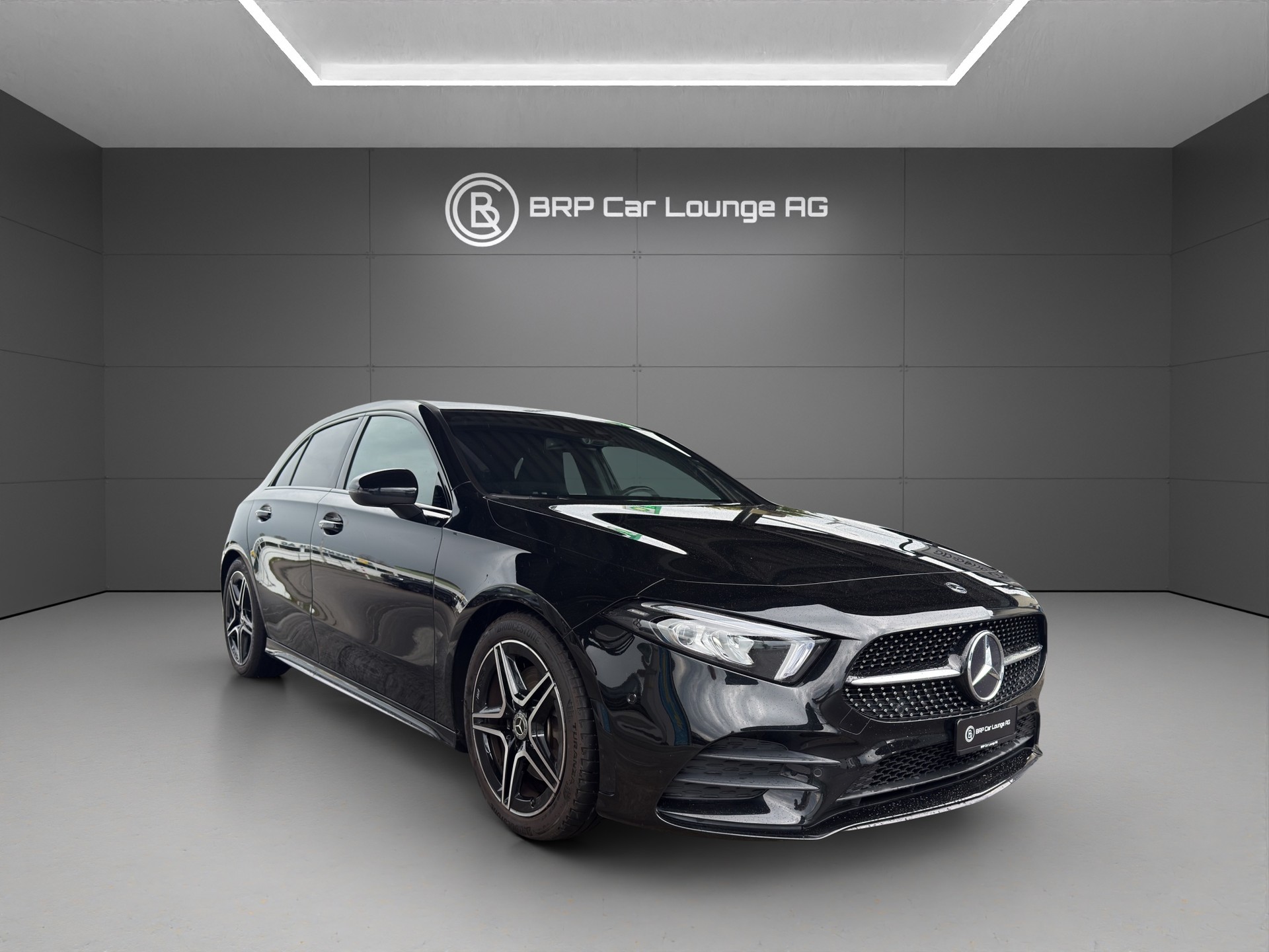 MERCEDES-BENZ A 250 AMG Line 7G-DCT-image-7