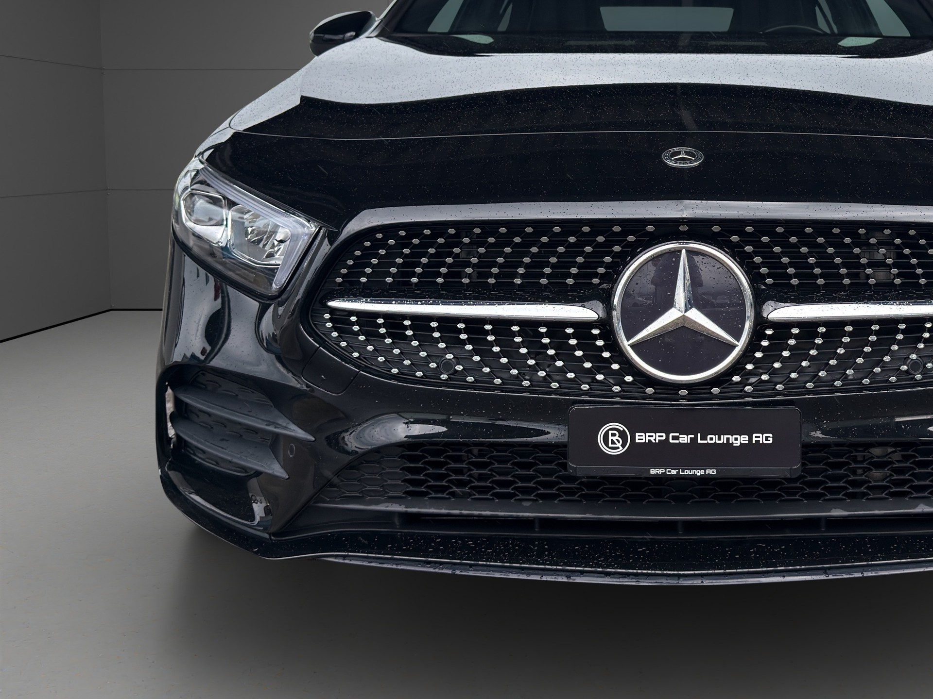 MERCEDES-BENZ A 250 AMG Line 7G-DCT-image-0
