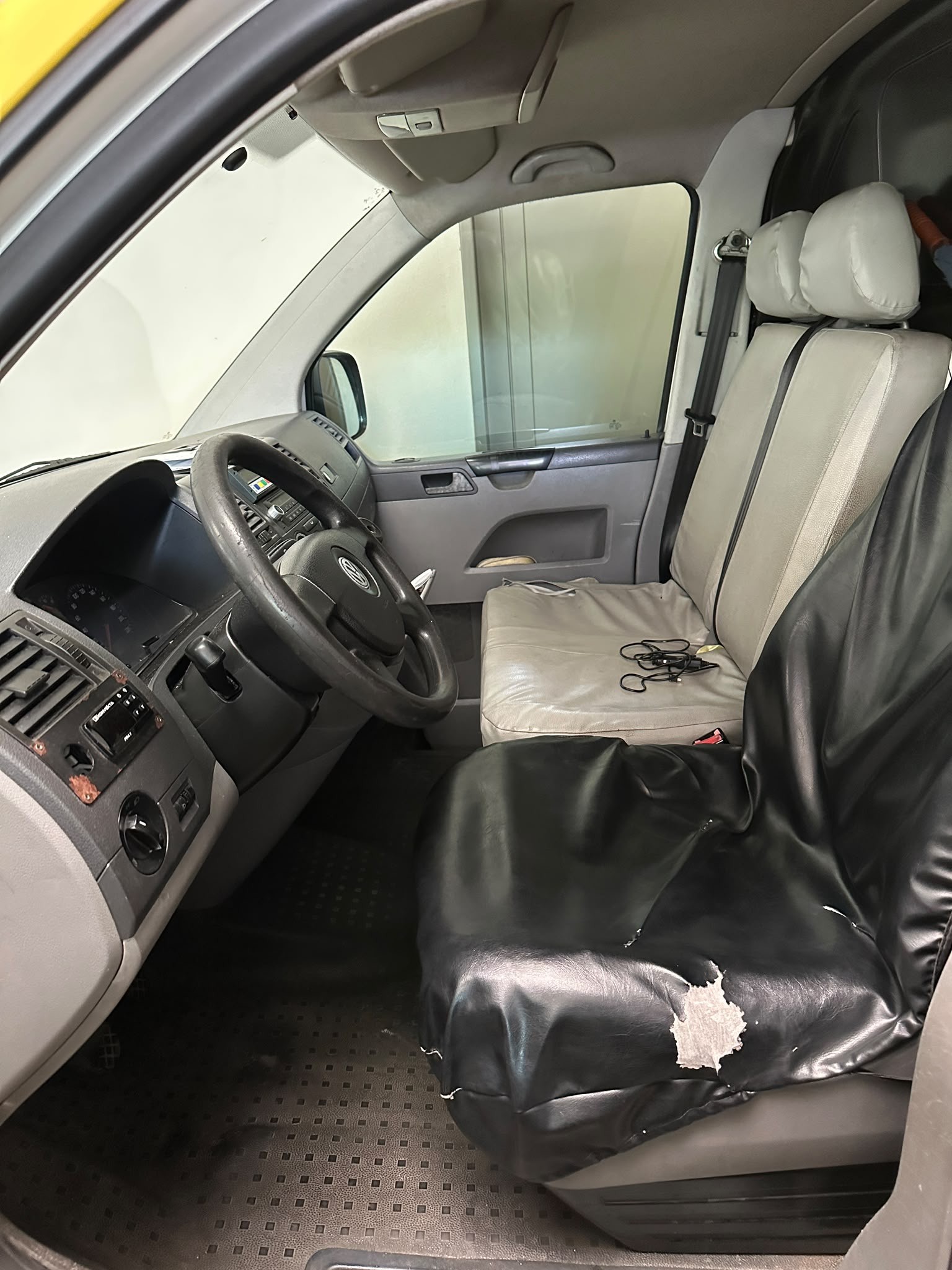 VW T5 1.9 TDI PD-image-5