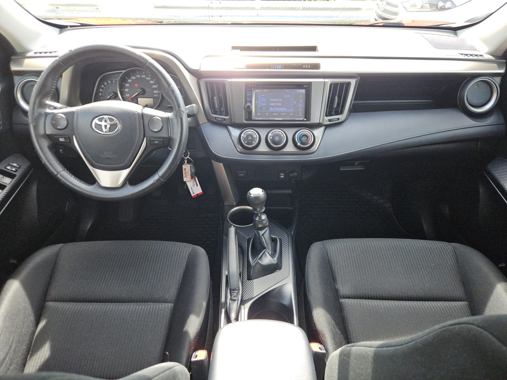 TOYOTA RAV-4 2.0 16V Luna-image-7