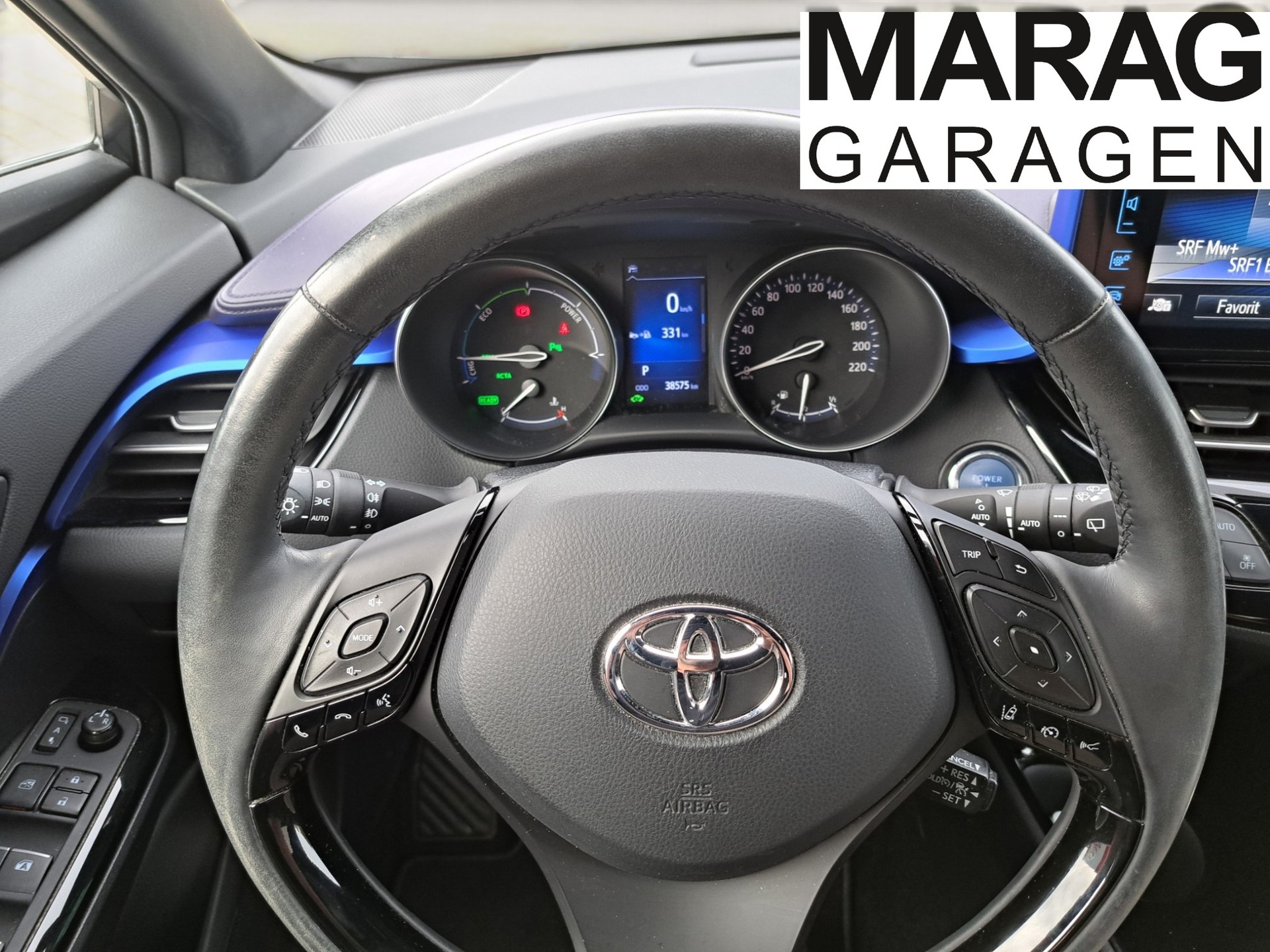 TOYOTA C-HR 1.8 HSD Style CVT-image-9