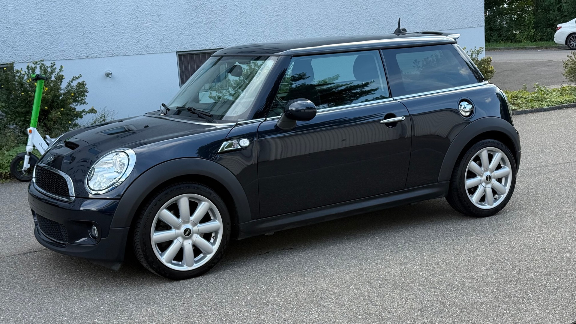 MINI Cooper S Steptronic-image-1