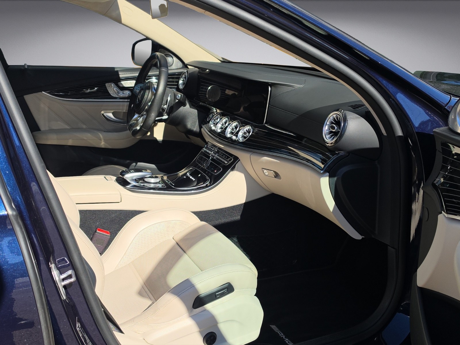 MERCEDES-BENZ E-Klasse S213 Kombi E 63 S AMG 4matic+-image-5