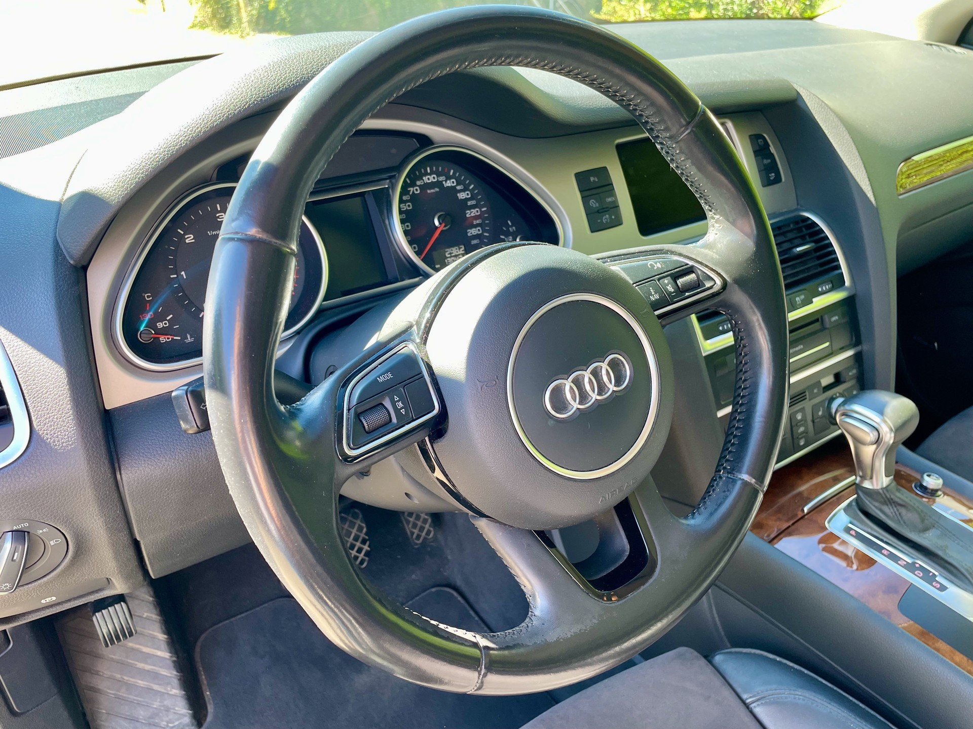 AUDI 3.0 V6 TDI quattro T-Tronic-image-11