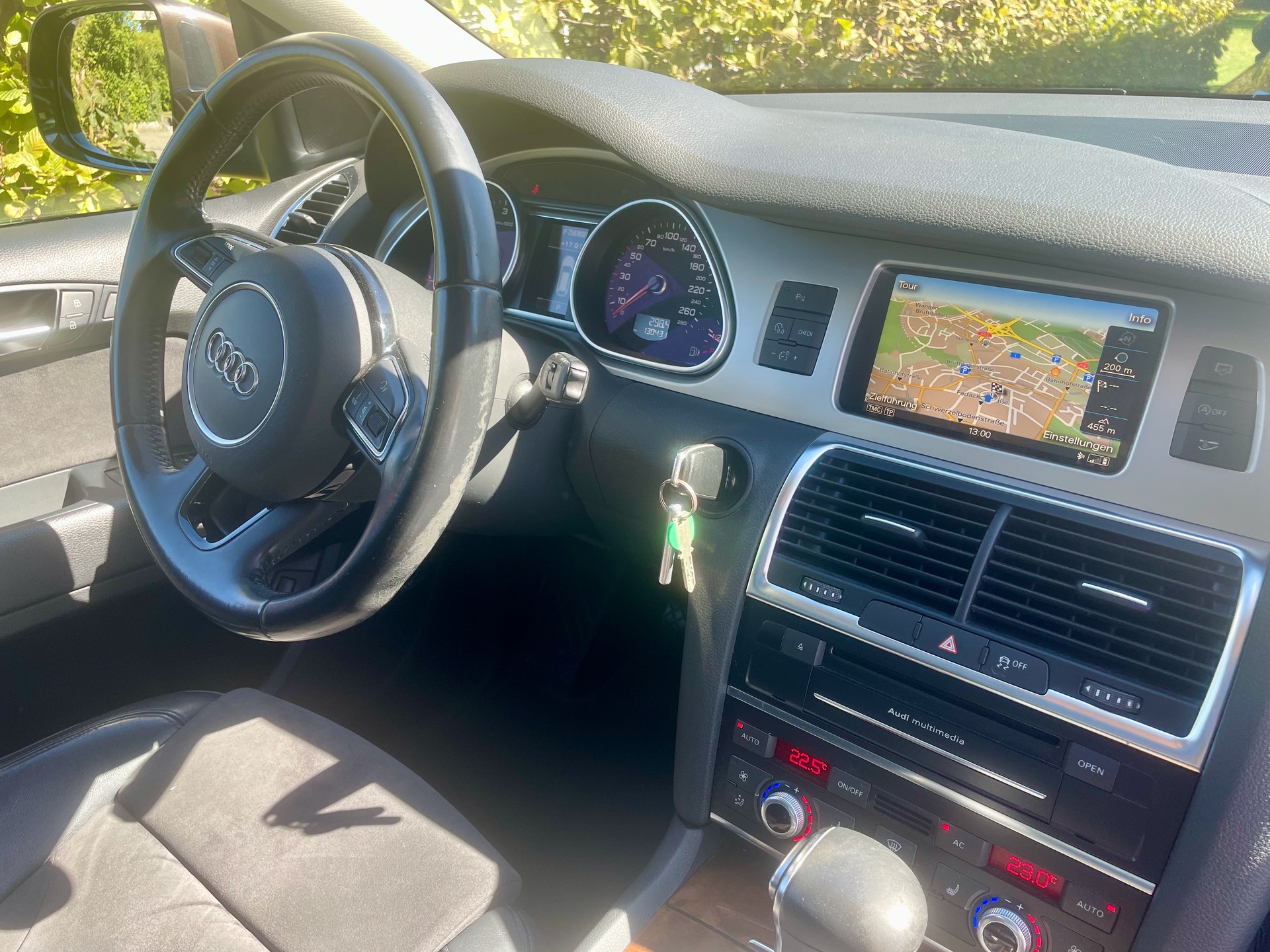 AUDI 3.0 V6 TDI quattro T-Tronic-image-12