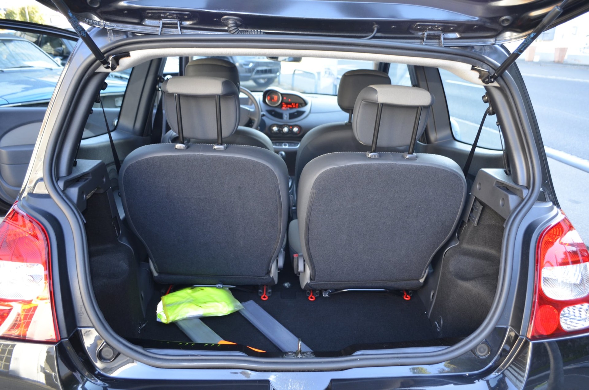 RENAULT Twingo 1.2 16V Expression-image-11