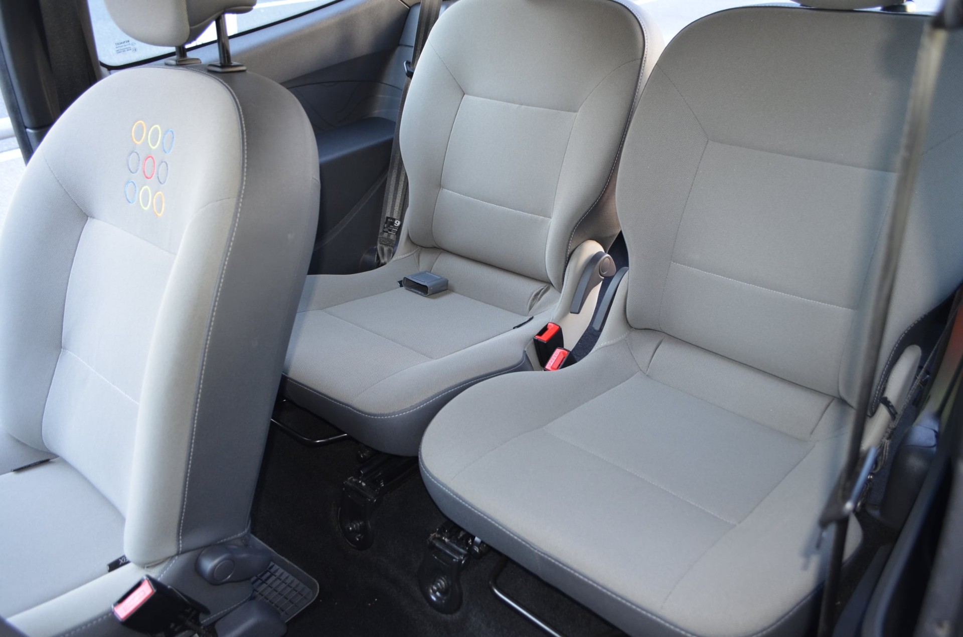 RENAULT Twingo 1.2 16V Expression-image-9