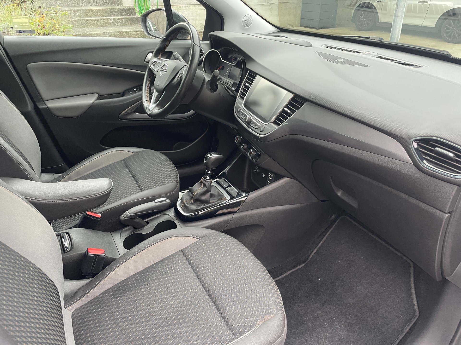 OPEL Crossland X 1.2i TP Excellence-image-10