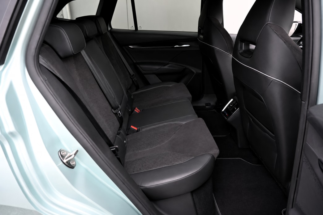 SKODA Enyaq iV 80x SportLine-image-7