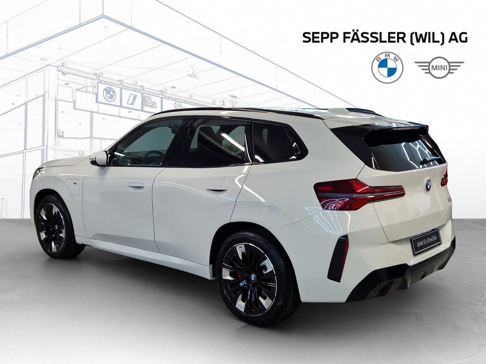 BMW X3 30e xDrive M Sport Pro-showroom-element-2