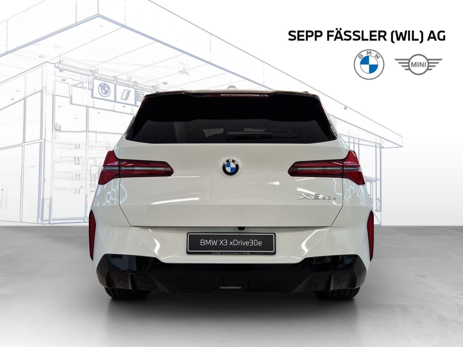 BMW X3 30e xDrive M Sport Pro-showroom-element-3