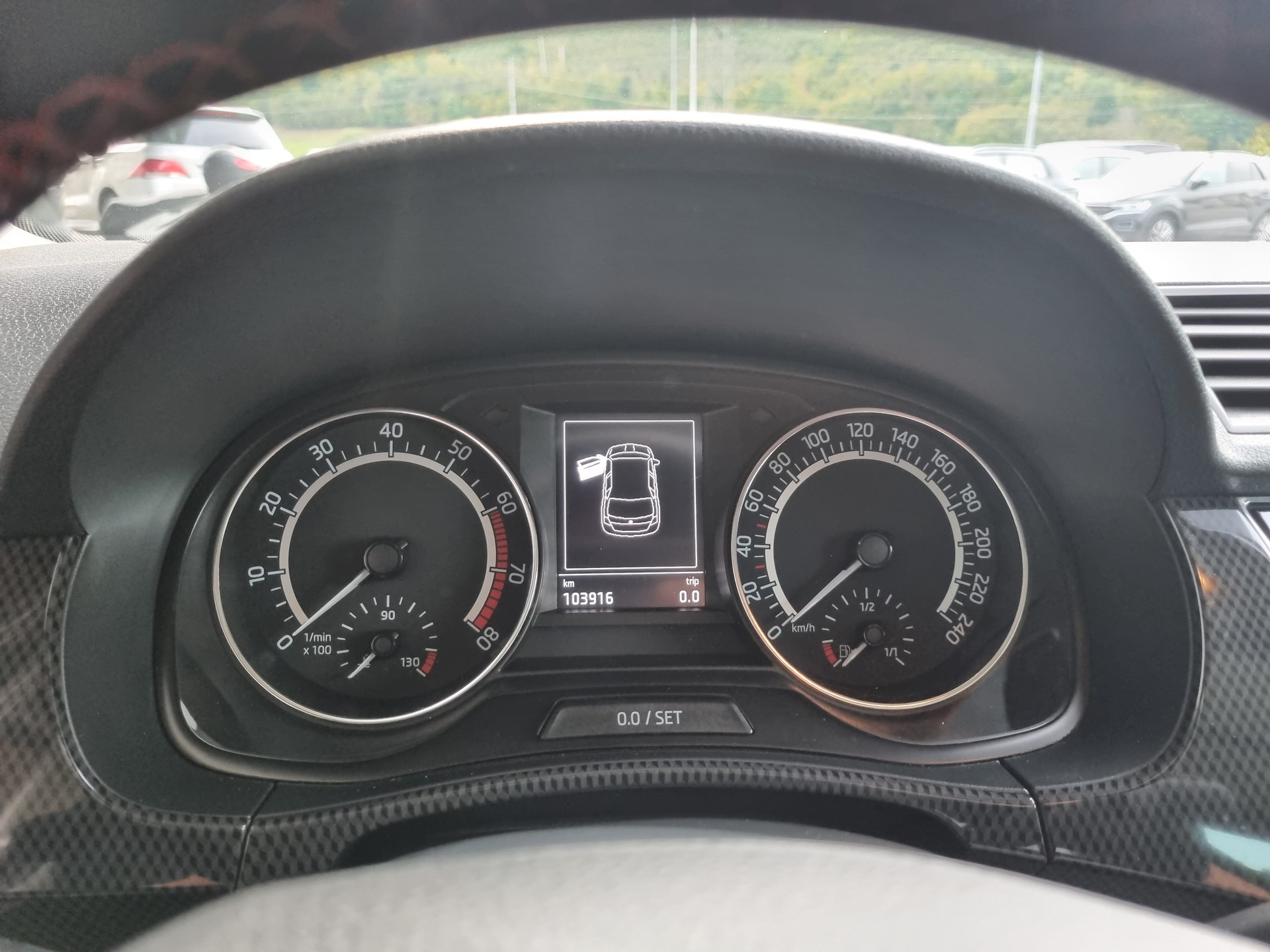 SKODA Fabia 1.0 TSI Monte Carlo DSG-image-10