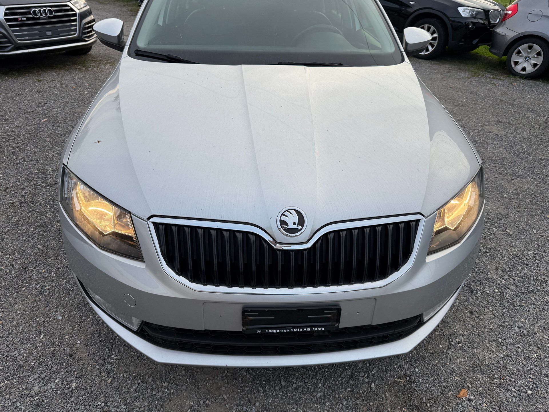 SKODA Octavia Combi 2.0 TDI Elegance 4x4-image-9