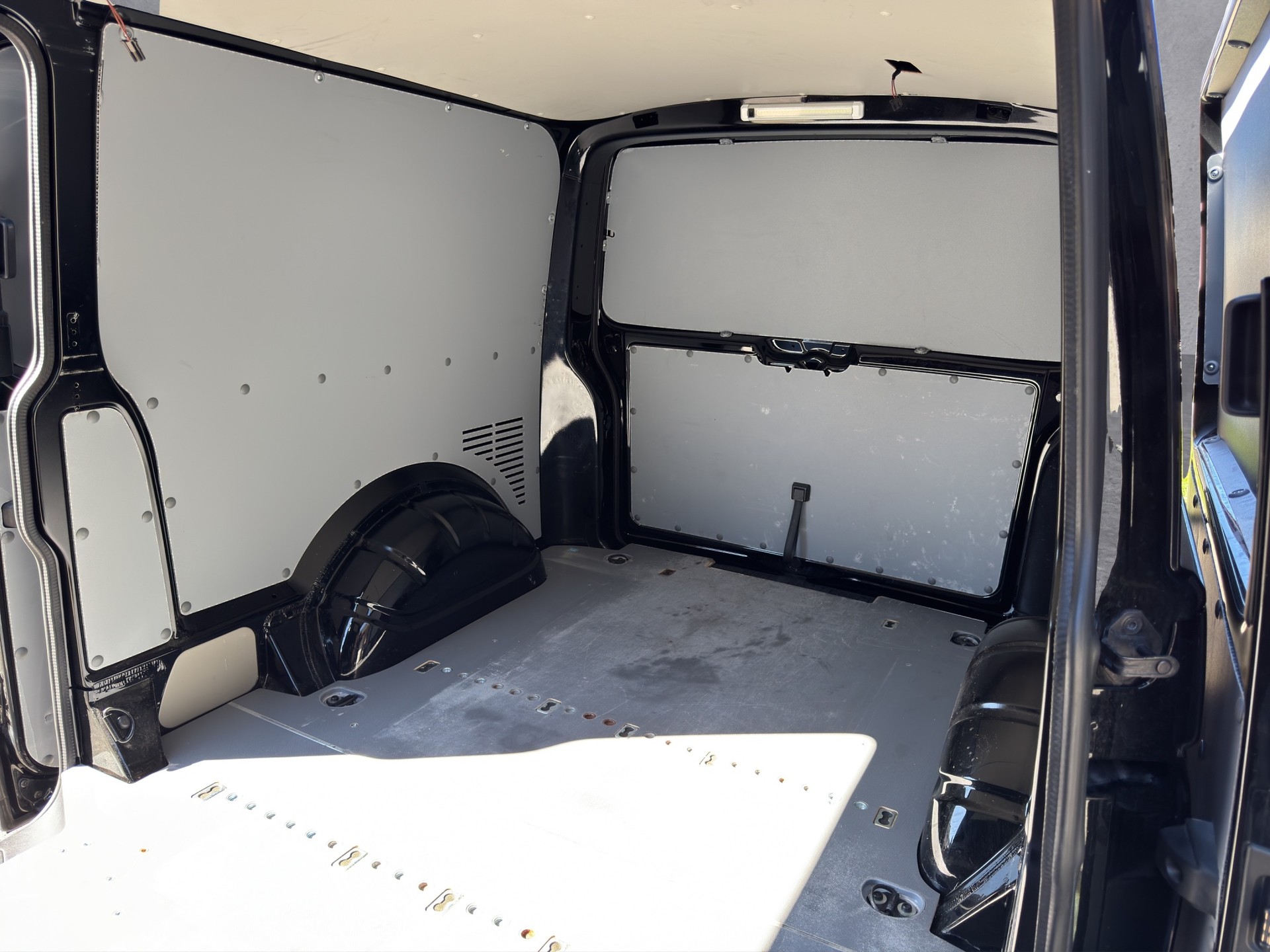 VW T6 2.0 TDI-image-13