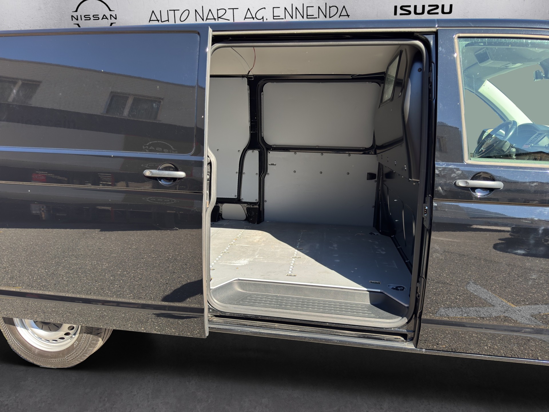 VW T6 2.0 TDI-image-11