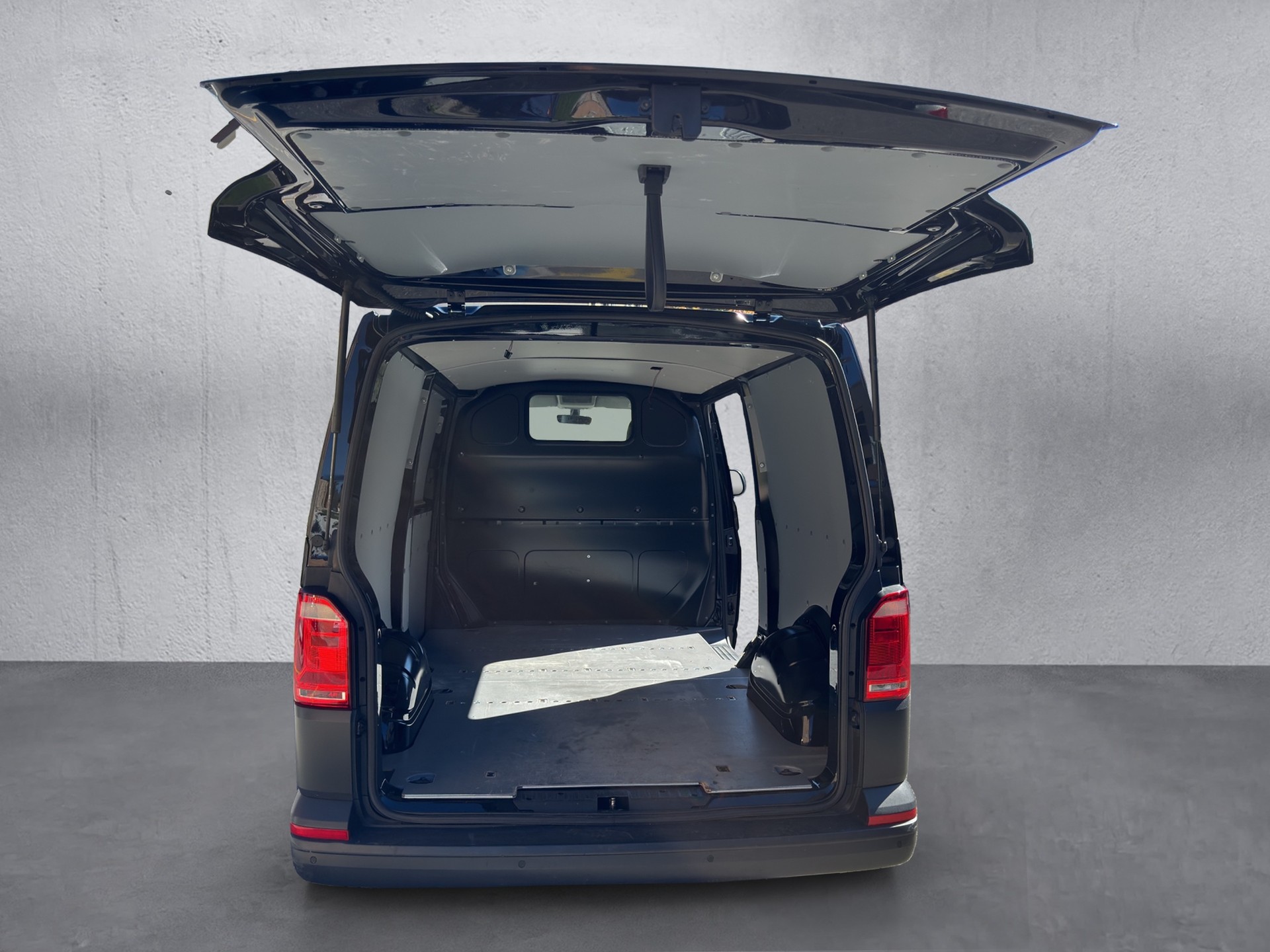 VW T6 2.0 TDI-image-15
