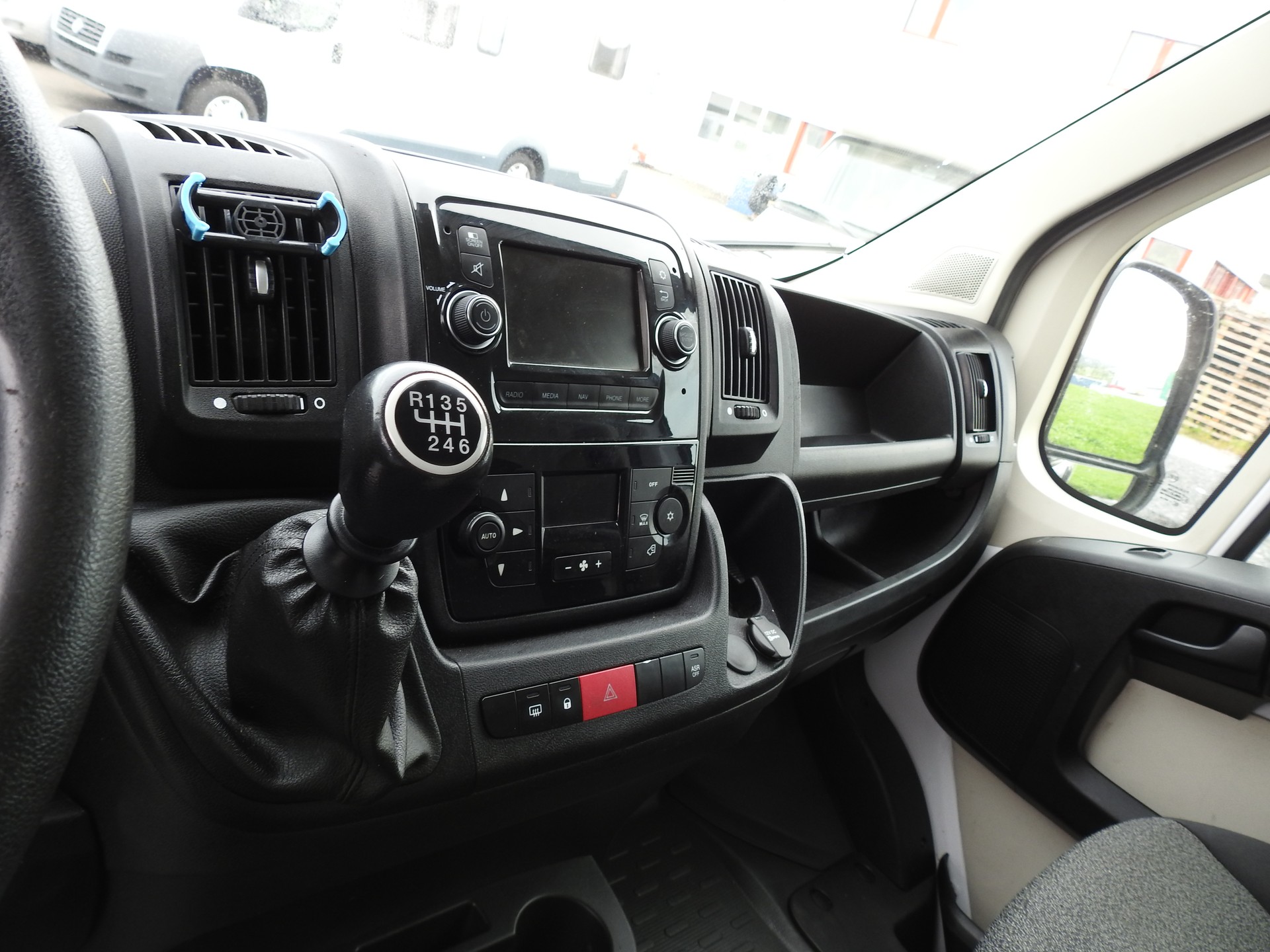 FIAT Ducato 35 2.3 MJ-image-12