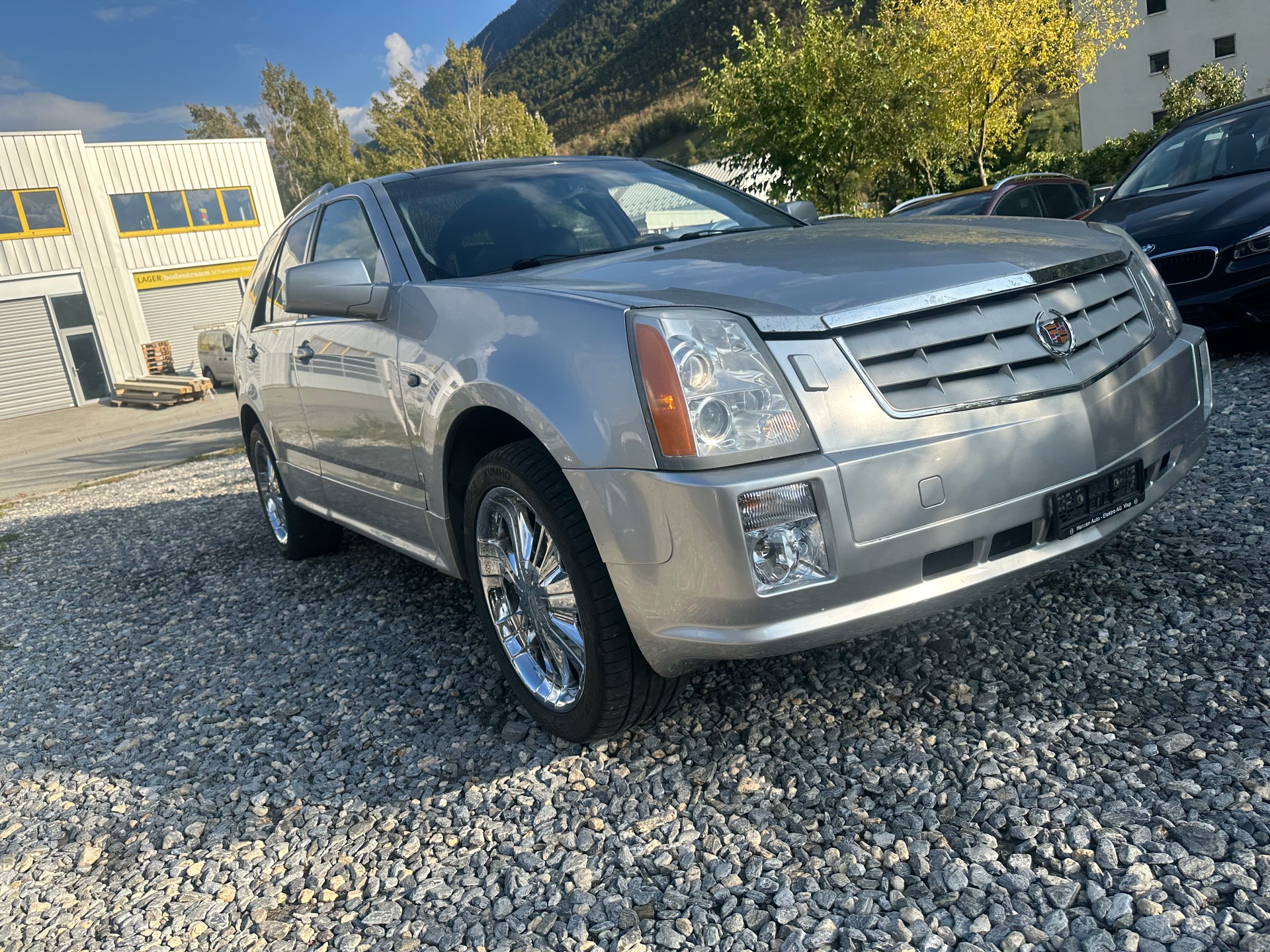 CADILLAC SRX 4.6 V8 Sport Luxury 4WD-image-0