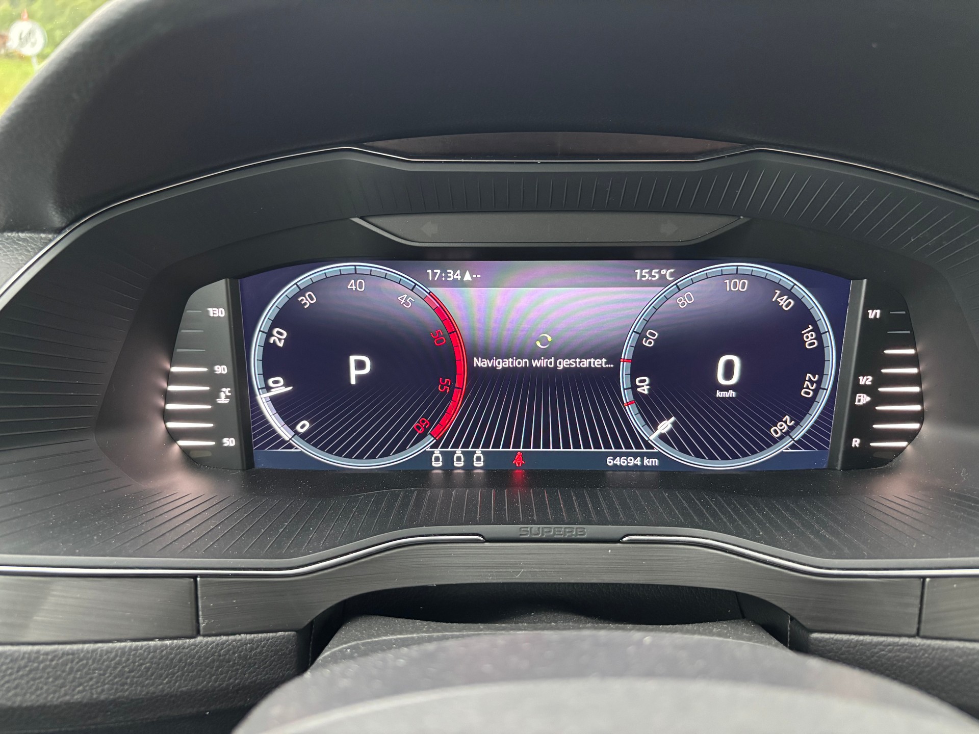 SKODA Superb Combi 2.0 TDi SportLine 4x4 DSG-image-10