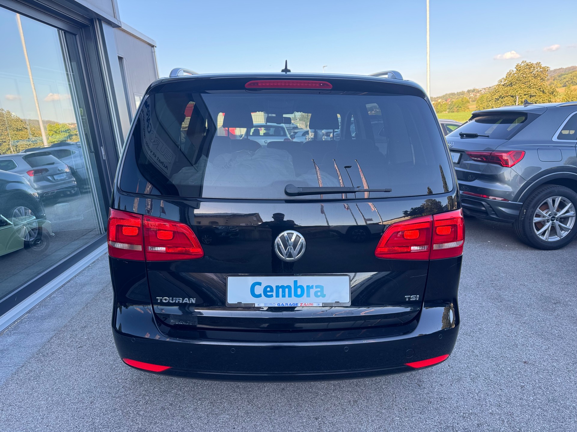 VW Touran 1.4 TSI Highline-image-11