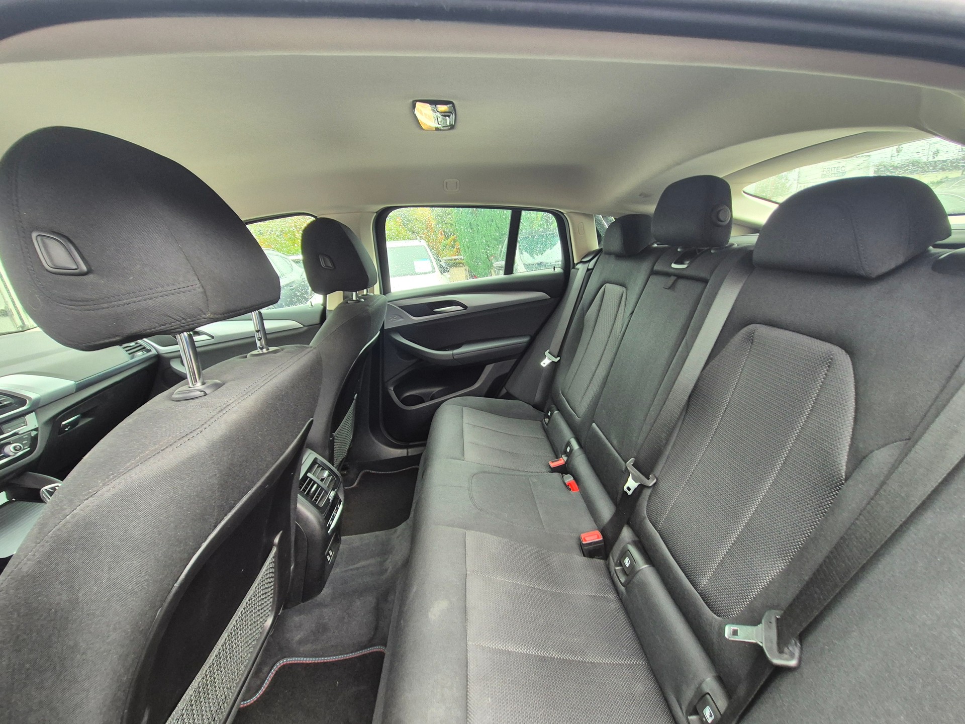 BMW 2.0 tdi xDrive-image-13
