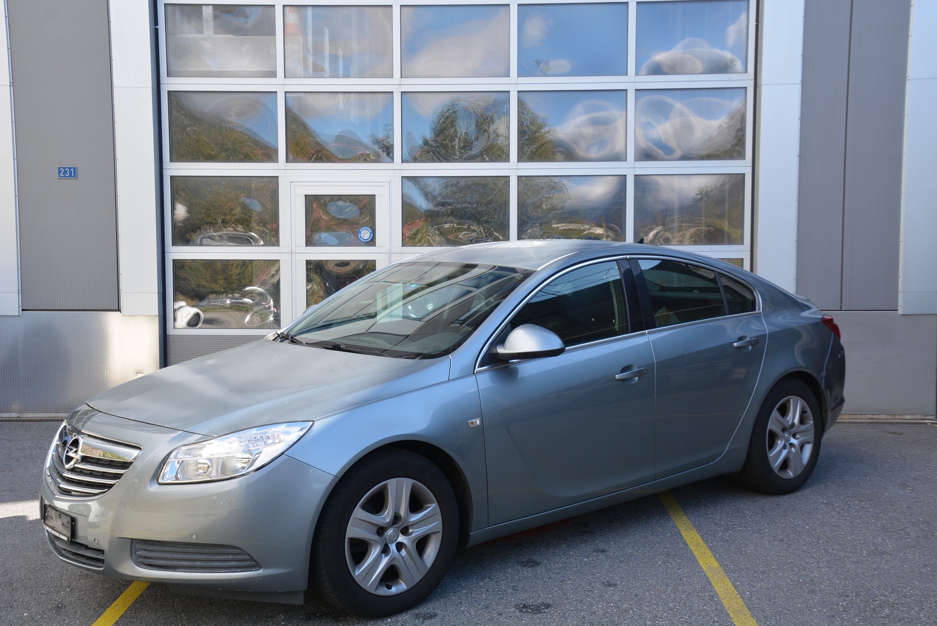 OPEL Insignia 2.0 CDTI Edition-image-0