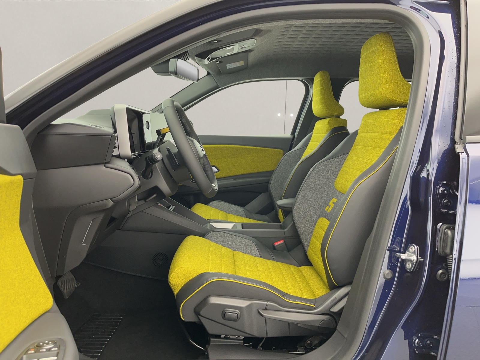 RENAULT R5 E-Tech Comfort Range iconic five-image-7