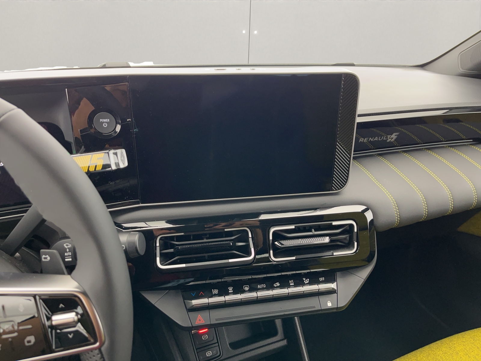 RENAULT R5 E-Tech Comfort Range iconic five-image-11