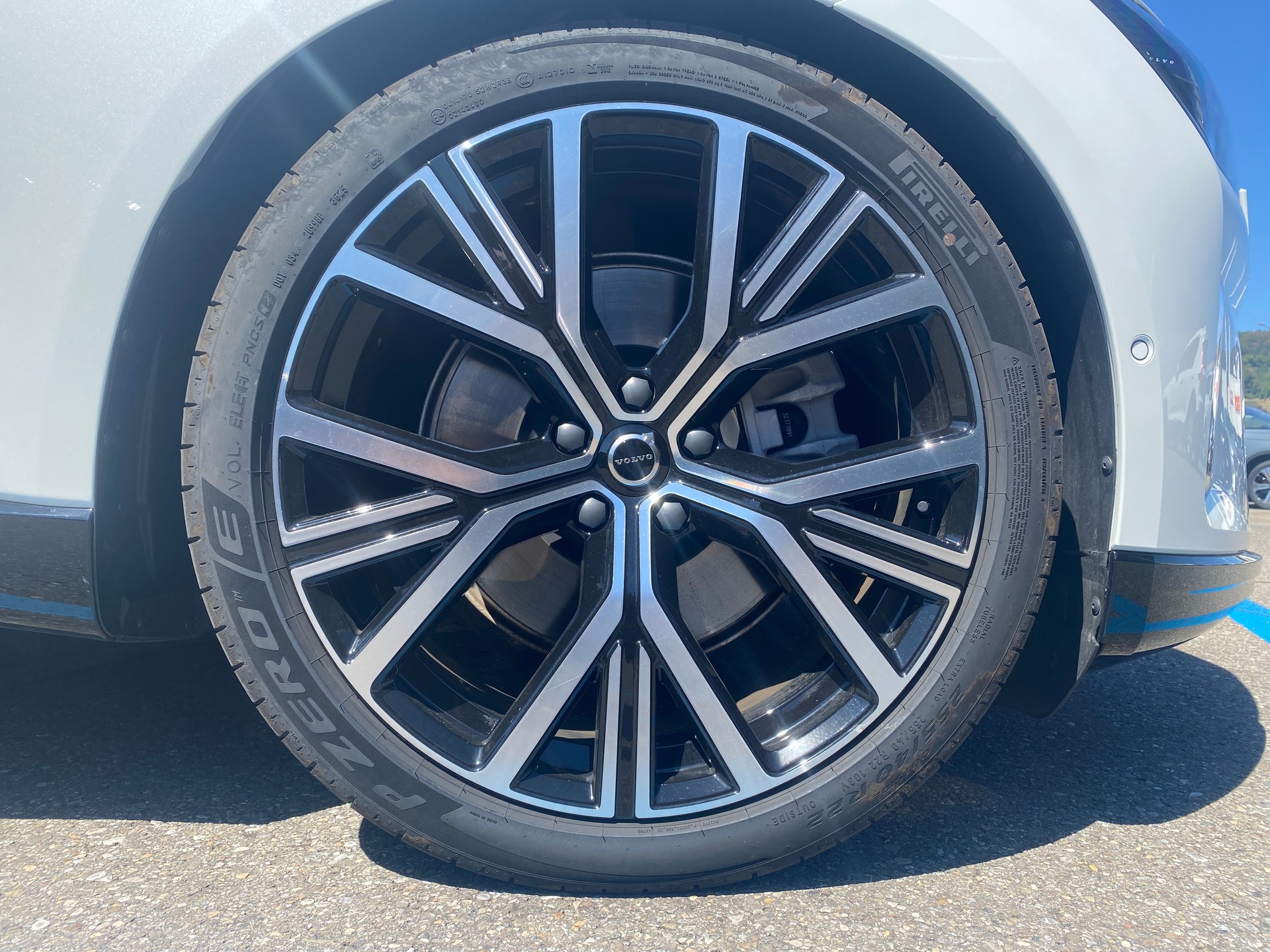 VOLVO ES90 Ultra-image-14