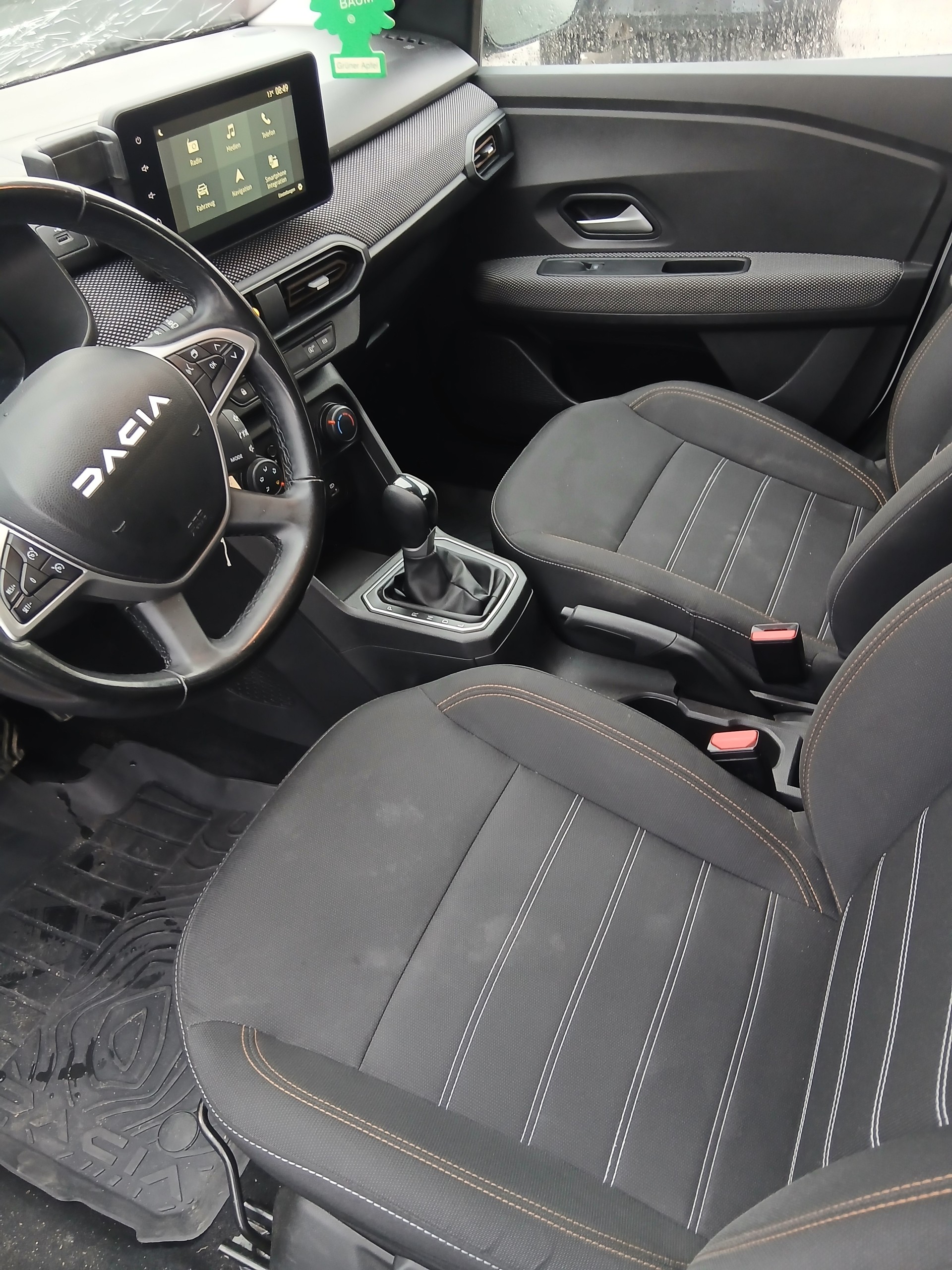 DACIA Sandero Stepway TCe 90 Expression CVT-image-8