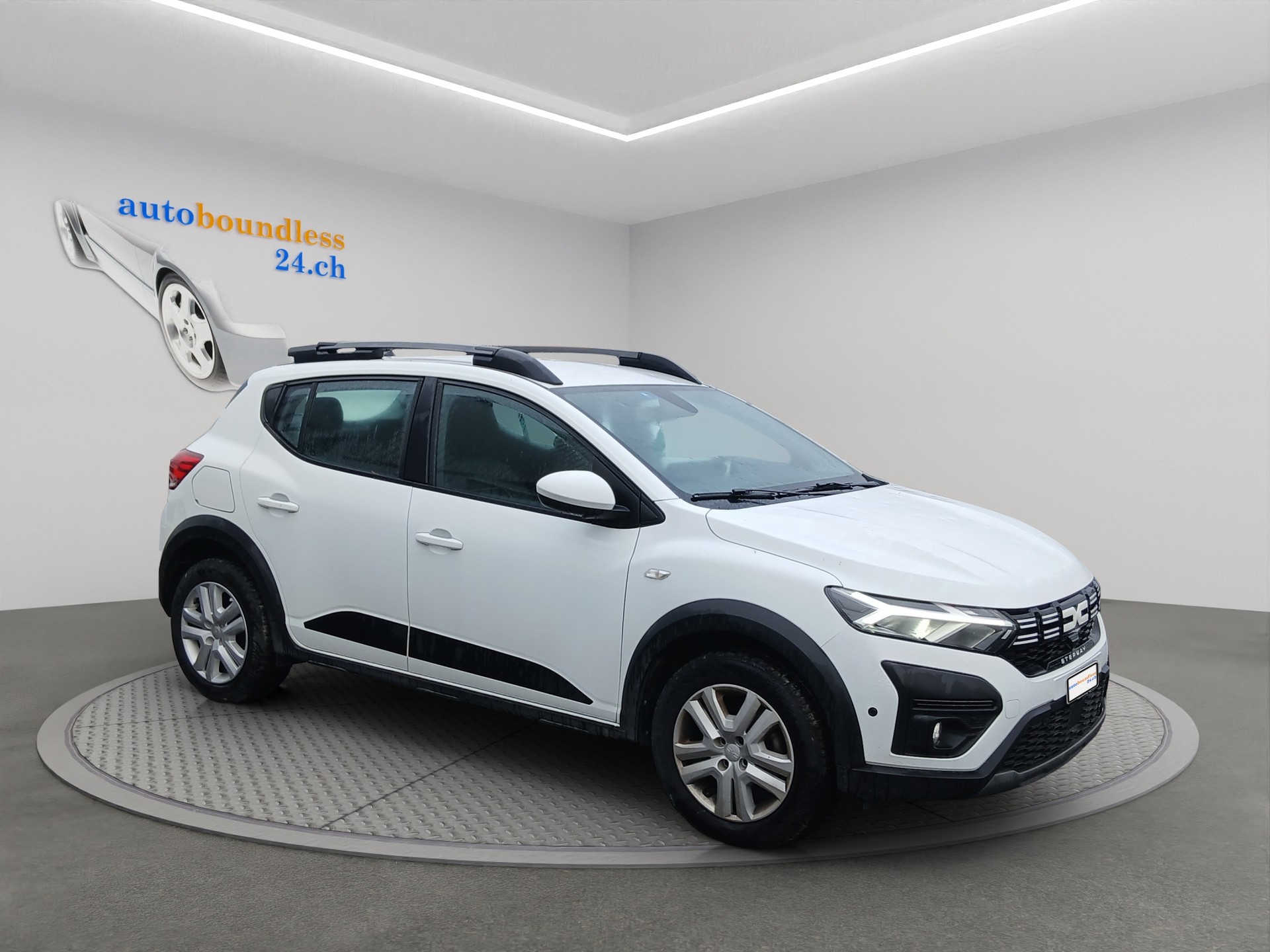 DACIA Sandero Stepway TCe 90 Expression CVT-image-1