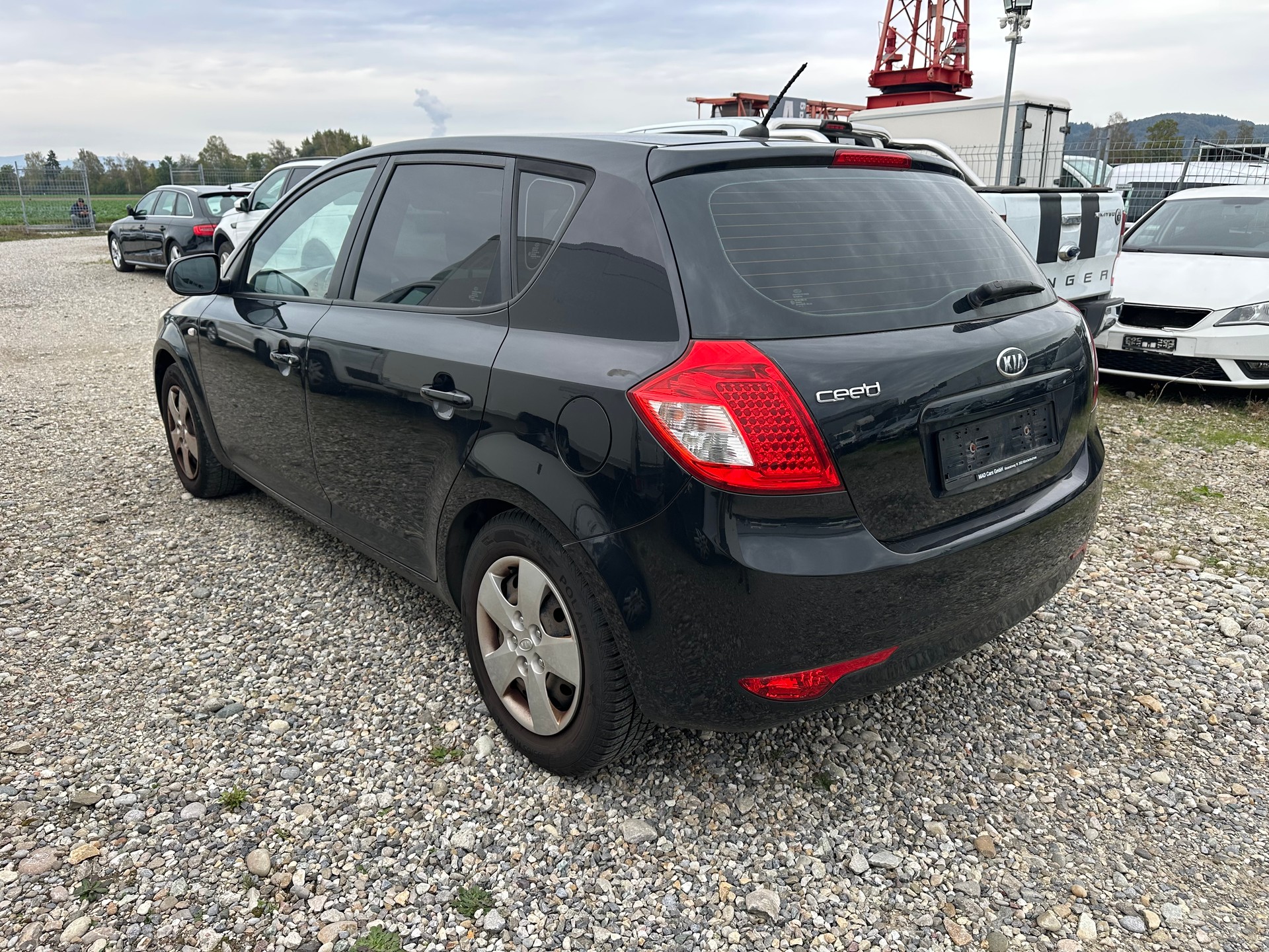 KIA Cee'd 1.6 CRDi Trend-image-5