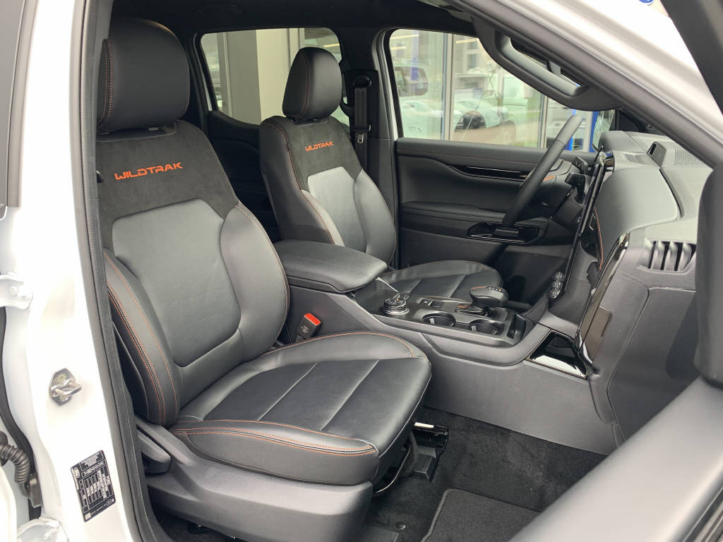 FORD Ranger 2.3 EcoBoost 4x4 Wildtrak PHEV-image-10