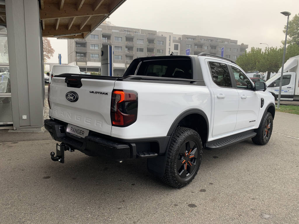 FORD Ranger 2.3 EcoBoost 4x4 Wildtrak PHEV-showroom-element-2