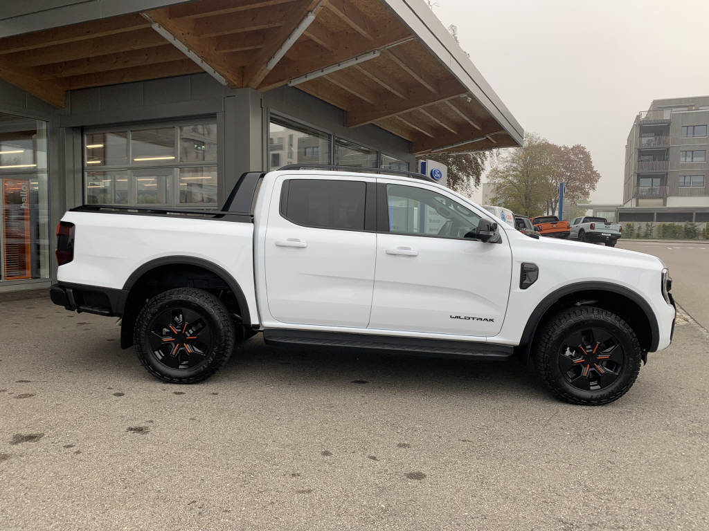 FORD Ranger 2.3 EcoBoost 4x4 Wildtrak PHEV-showroom-element-1