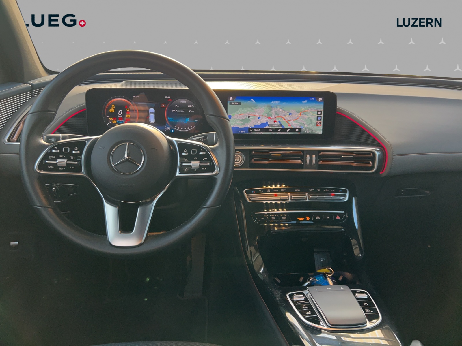 MERCEDES-BENZ EQC 400 4Matic EQ Star-image-10