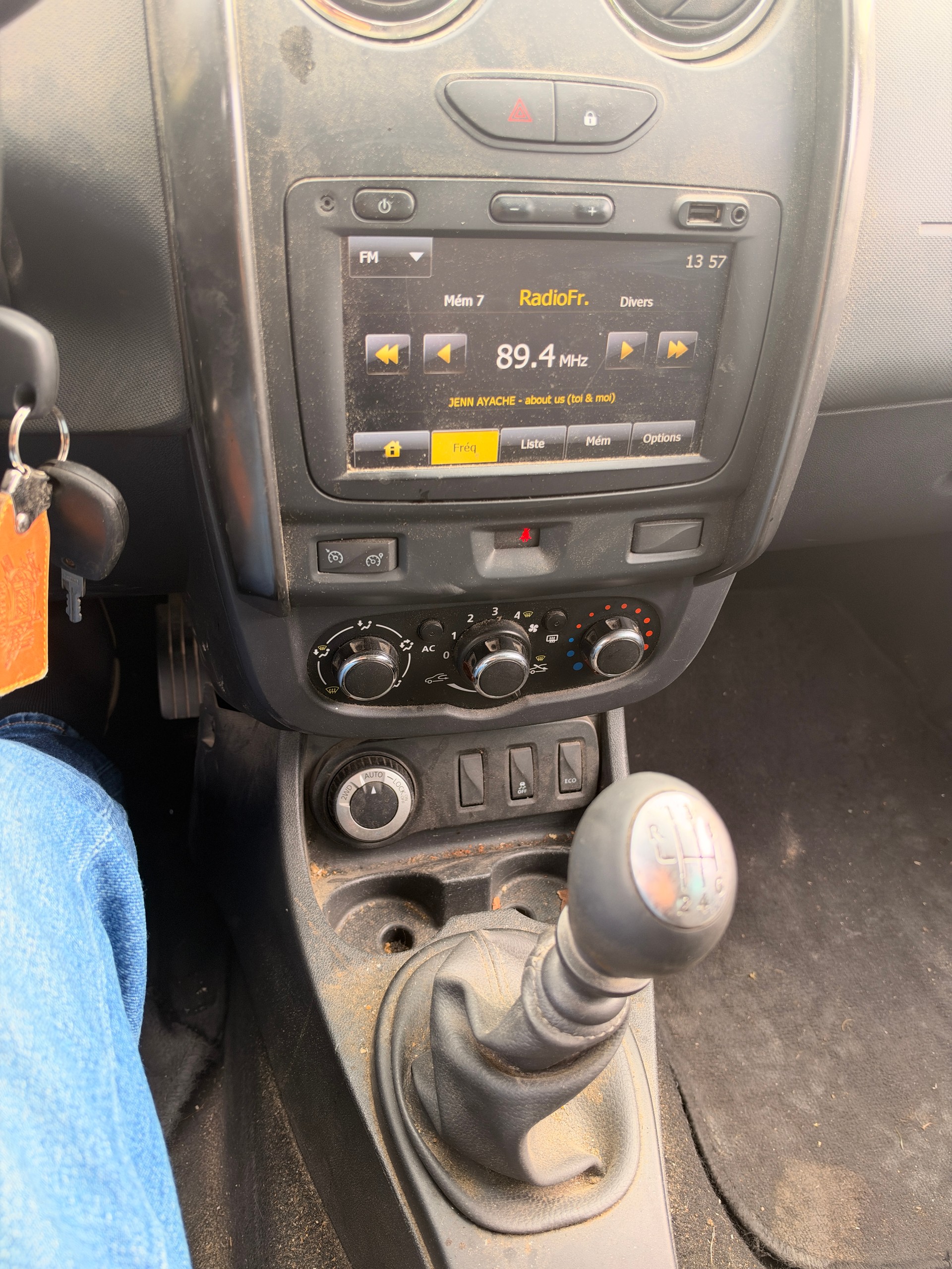 DACIA Duster 1.6 Ambiance 4x4-image-7