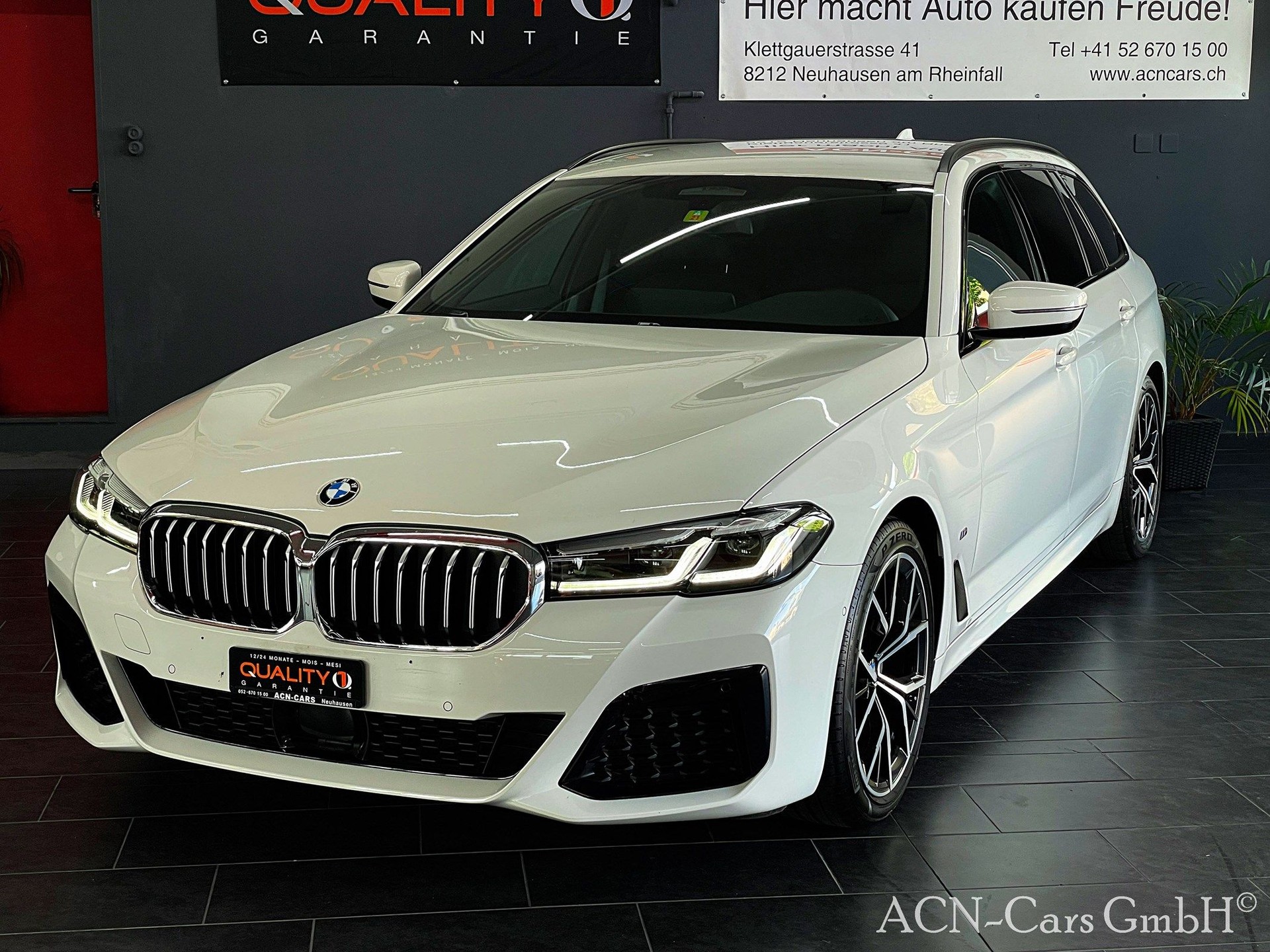 BMW 520 d Touring Sport Line Steptronic-image-2