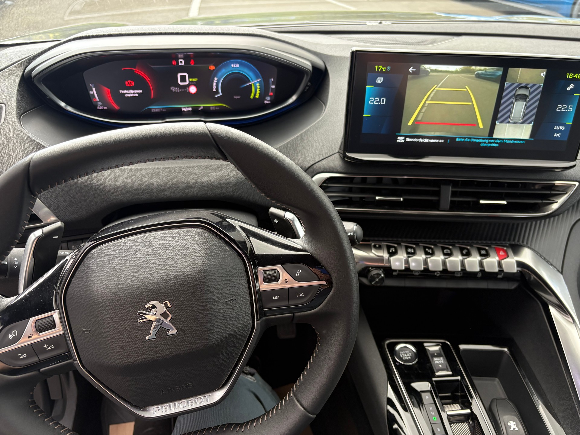 PEUGEOT 3008 1.6 Plug-in Hybrid Allure Pack-image-9