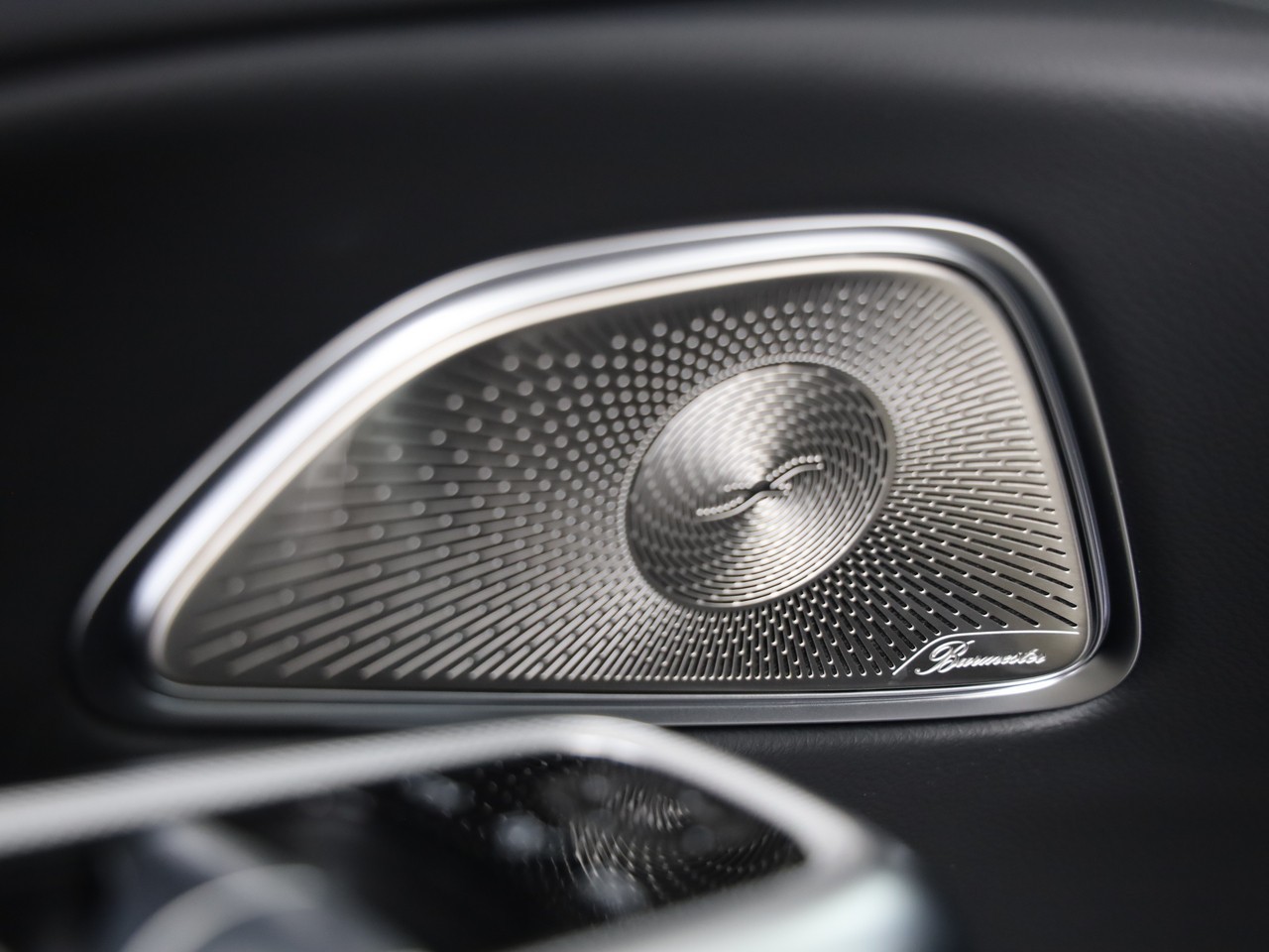 MERCEDES-BENZ E 220 d 4Matic 9G-Tronic-image-13