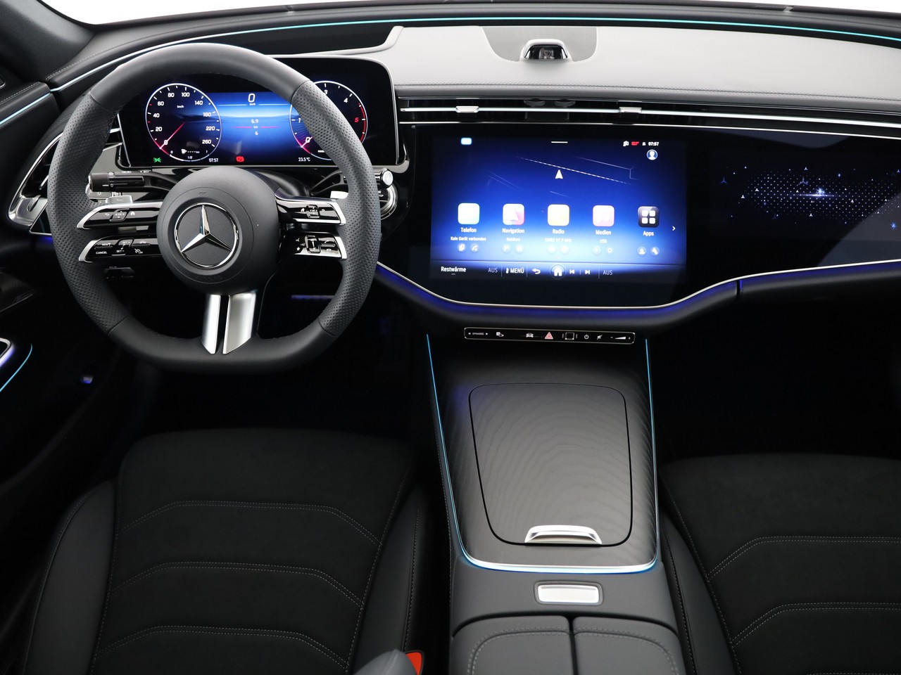 MERCEDES-BENZ E 220 d 4Matic 9G-Tronic-image-10
