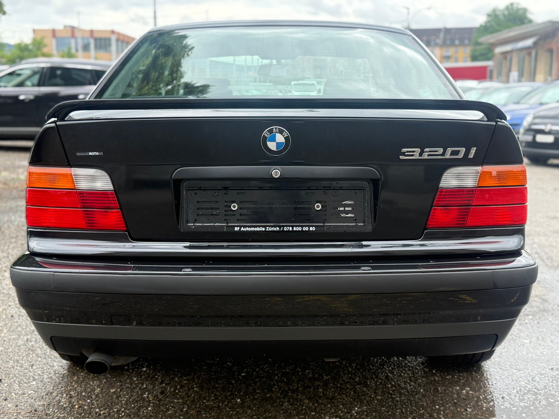 BMW 320i A ABS-image-6