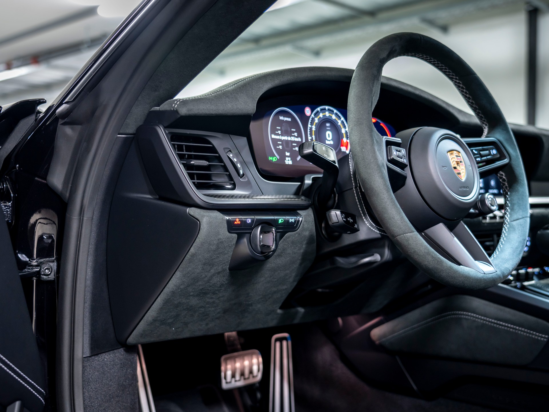PORSCHE 911 GT3 PDK-image-17