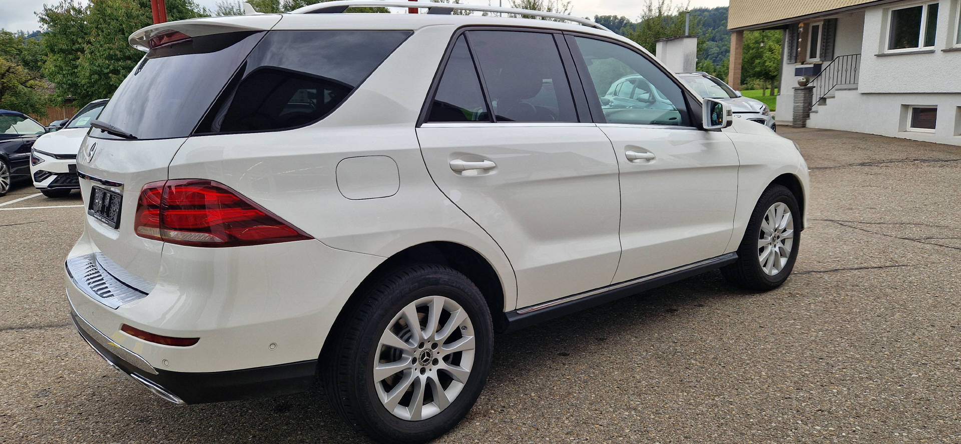MERCEDES-BENZ GLE 250 d Matic 9G-Tronic-image-13
