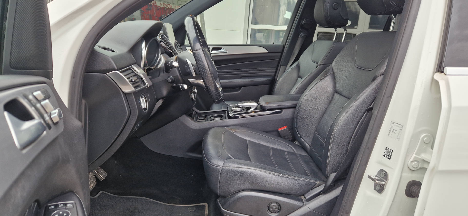MERCEDES-BENZ GLE 250 d Matic 9G-Tronic-image-3