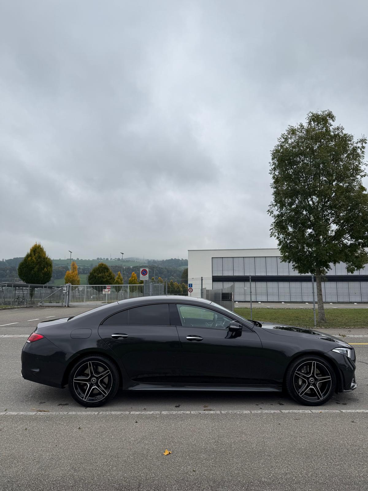 MERCEDES-BENZ CLS 450 4Matic AMG Line 9G-Tronic-image-5