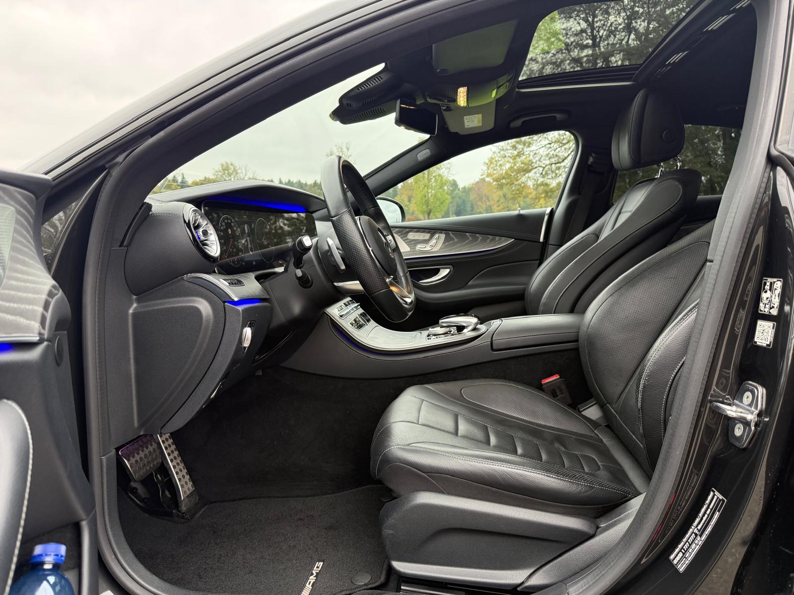 MERCEDES-BENZ CLS 450 4Matic AMG Line 9G-Tronic-image-8