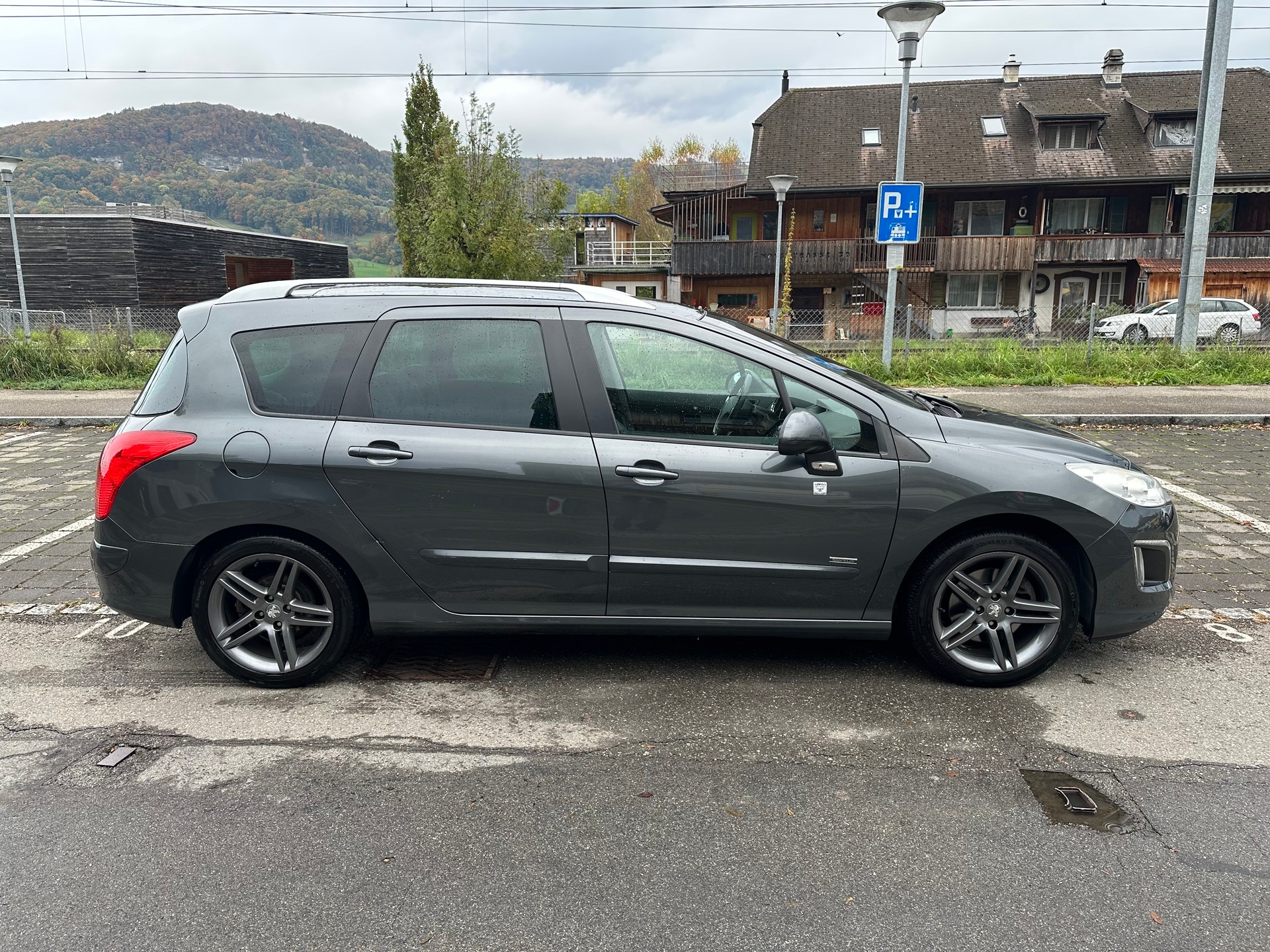 PEUGEOT 308 SW 1.6 Turbo FIXPREIS-image-2