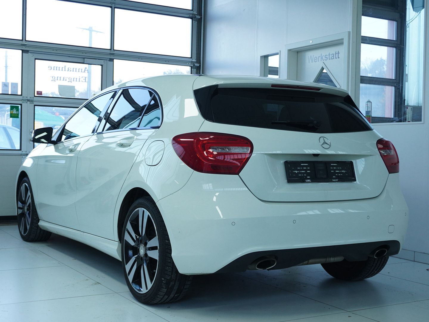MERCEDES-BENZ A 200 Night Star-image-1