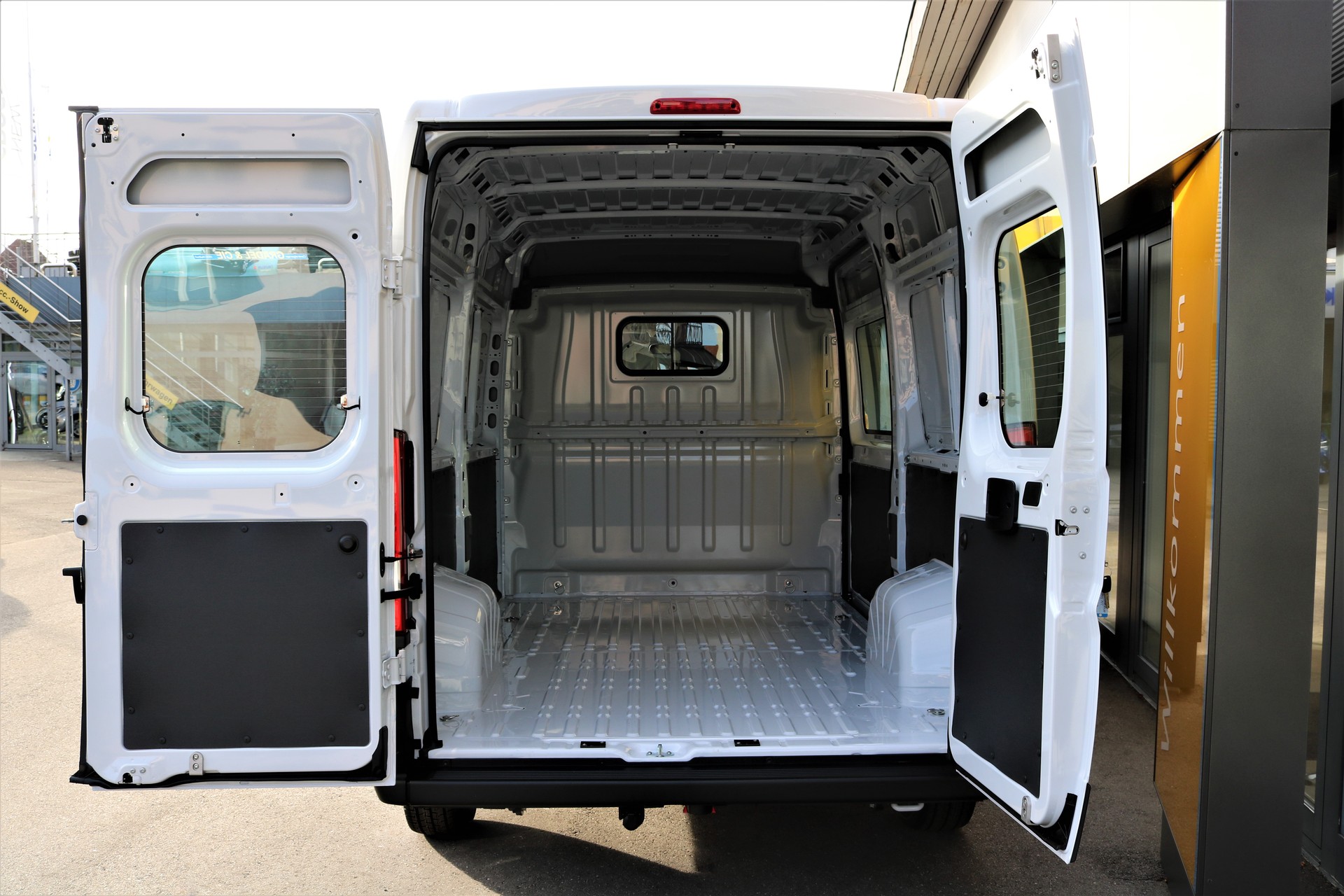 OPEL Movano 2.2 d 3,5t L2H2-image-12